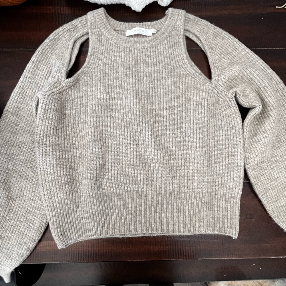 ASTR Top